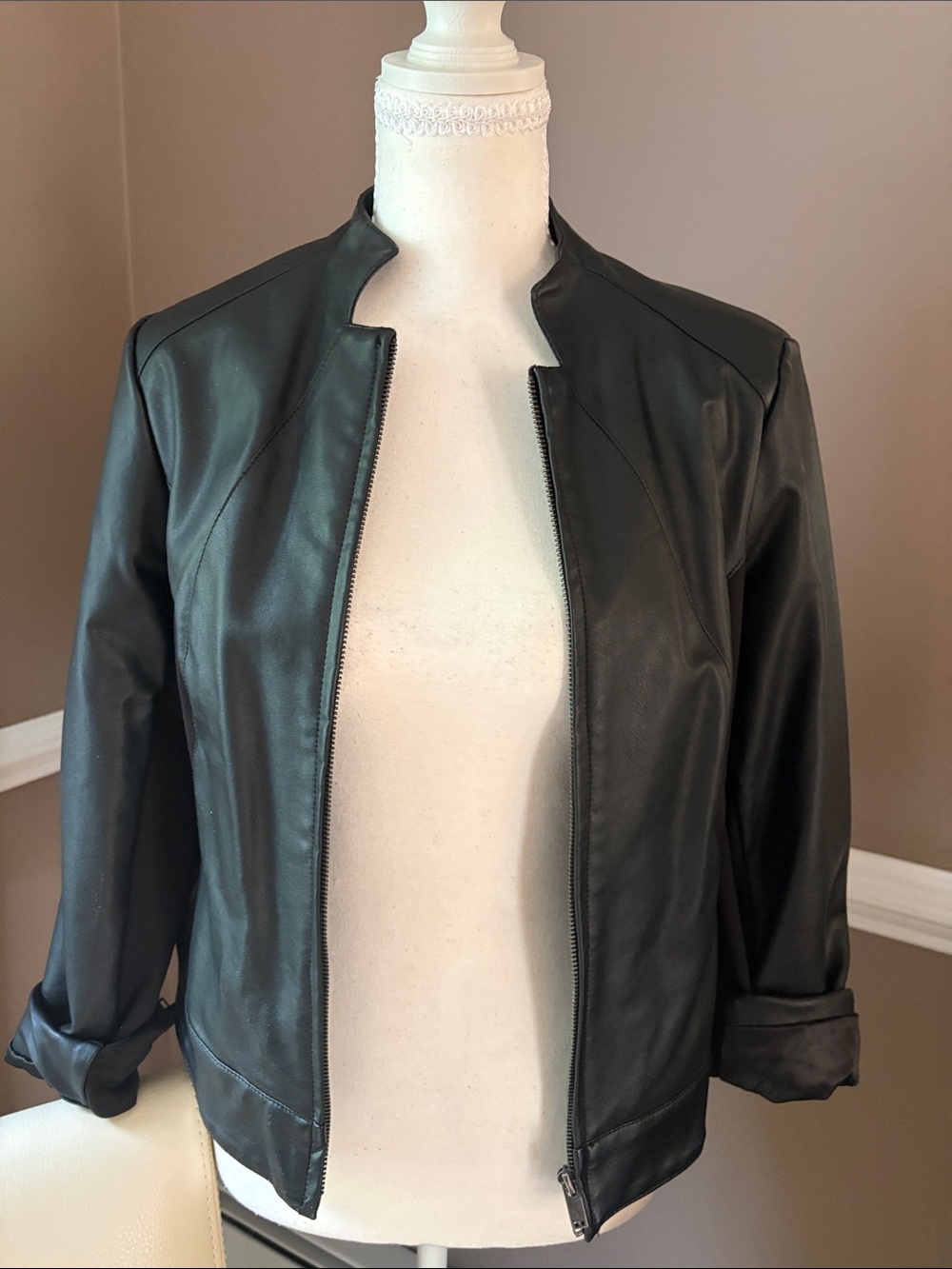 G by Giuliana Black Faux Leather Zip Jacket